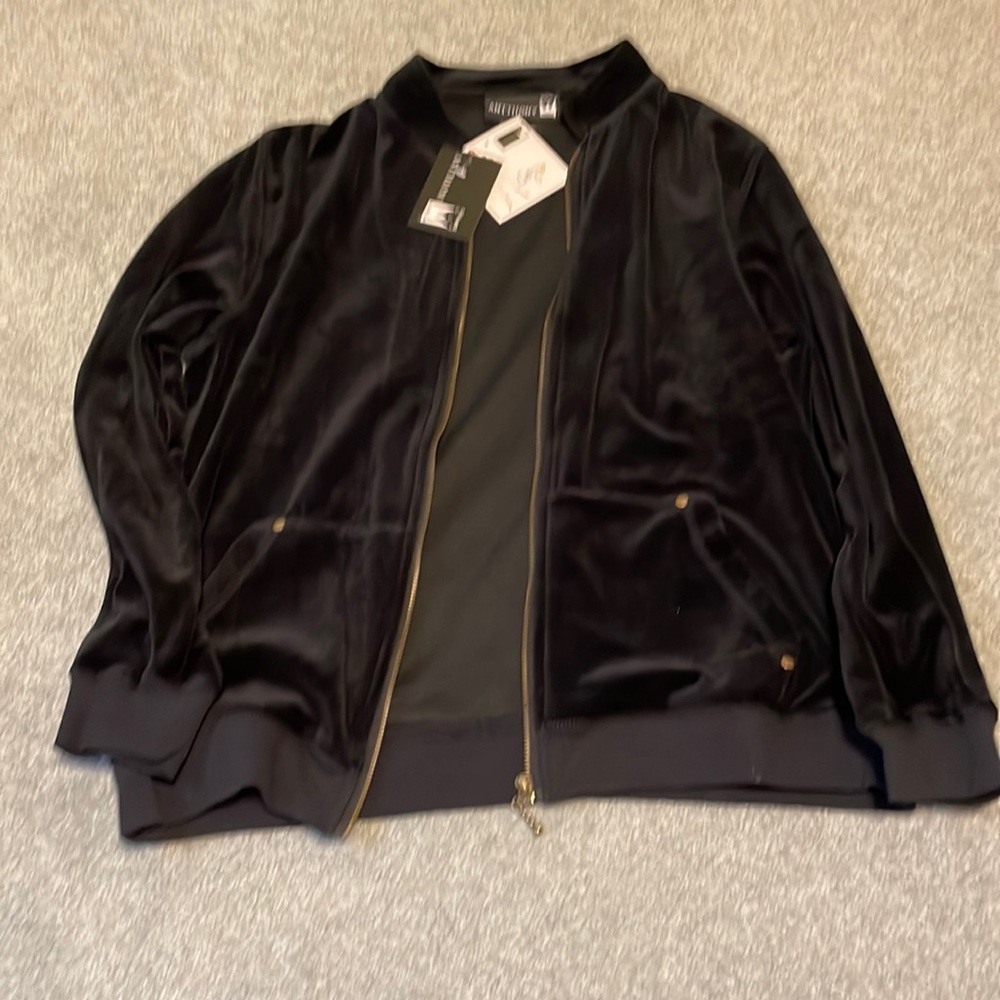 Antthony original black Velour pant suit